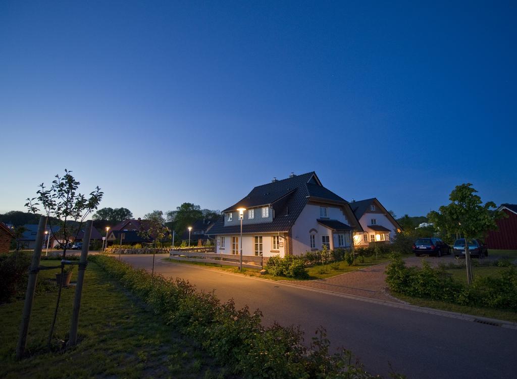 "Gutshofhaeuser" Ferienhaeuser Pendorf Sellin  Room photo